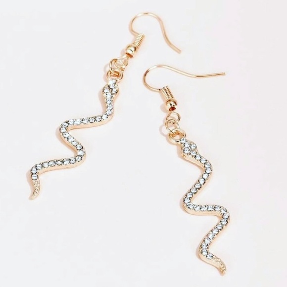 ✨2/$25✨Serpentine Drops✨ - Picture 2 of 4